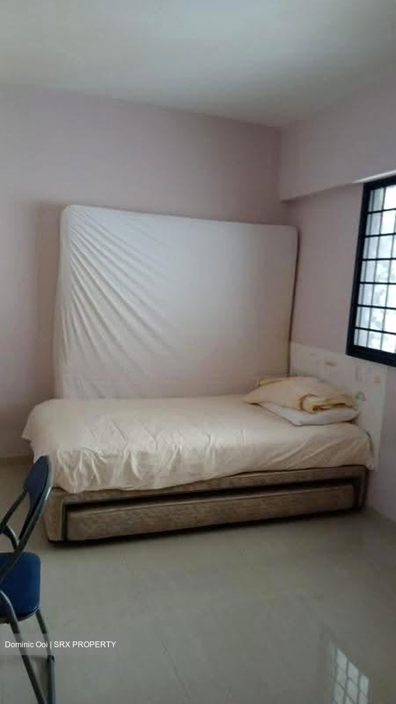 Blk 241 Bukit Batok East Avenue 5 (Bukit Batok), HDB 4 Rooms #627475321